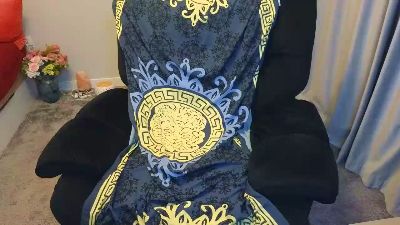 maggiemilff live cam on Cam4