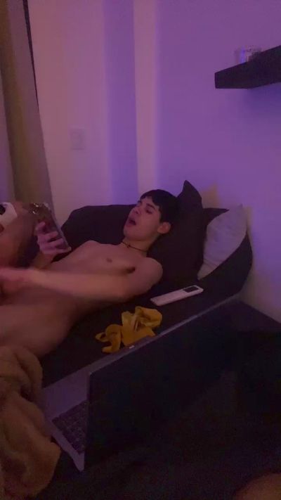 magnoricci live cam on Cam4