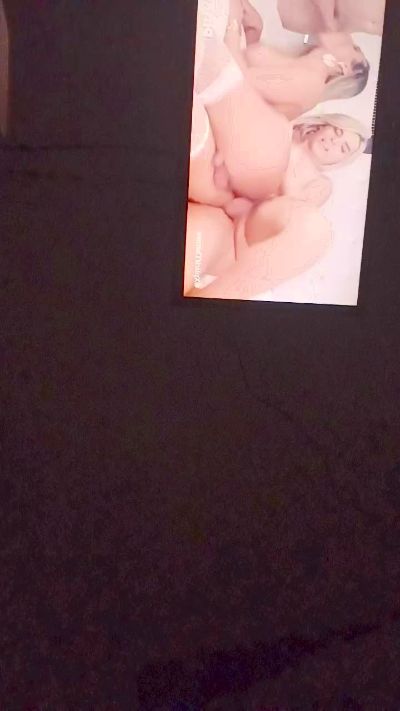 magro49 live cam on Cam4