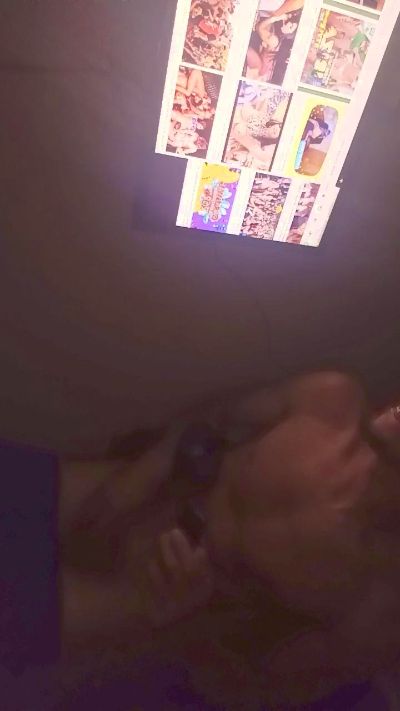 magro49 live cam on Cam4