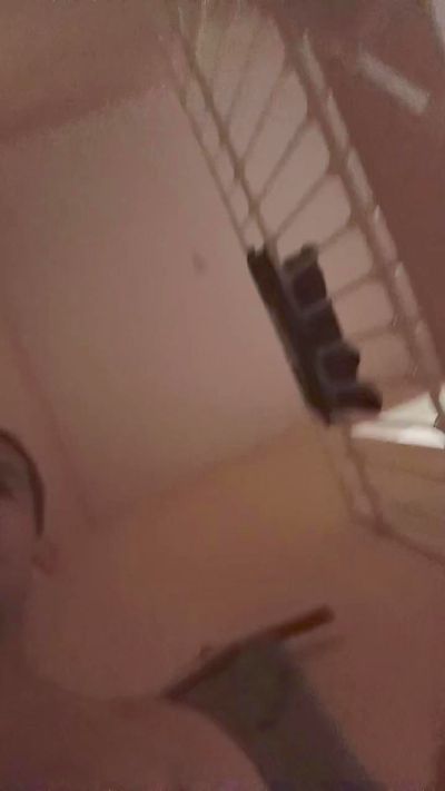 magro49 live cam on Cam4