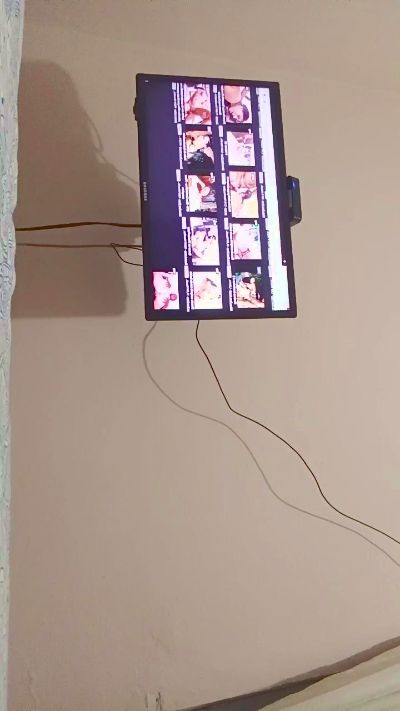 magro49 live cam on Cam4