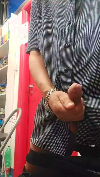 maialone55 live cam on Cam4