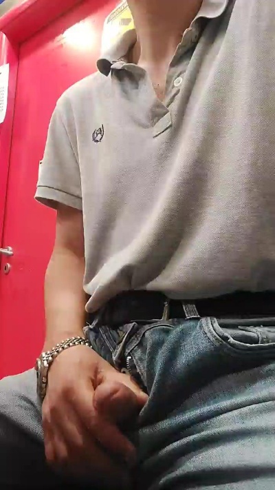maialone55 live cam on Cam4