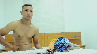 maik_james live cam on Cam4