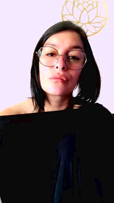 maimaixxx live cam on Cam4