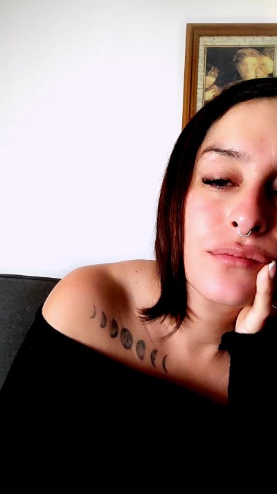 maimaixxx live cam on Cam4
