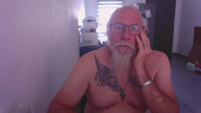 maitrenoel live cam on Cam4
