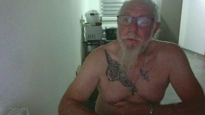 maitrenoel live cam on Cam4