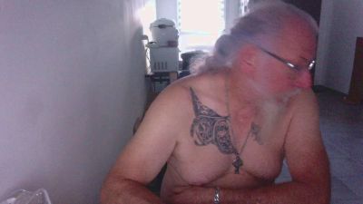 maitrenoel live cam on Cam4