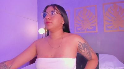 majo_rose live cam on Cam4
