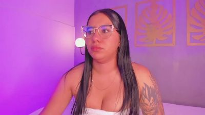majo_rose live cam on Cam4