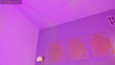 majo_rose live cam on Cam4