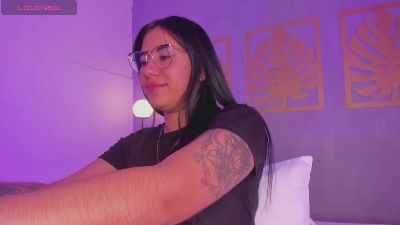majo_rose live cam on Cam4