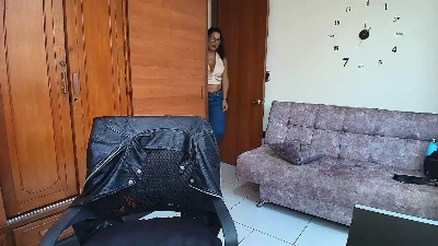 majo_soussa live cam on Cam4