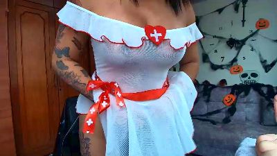 majo_soussa live cam on Cam4