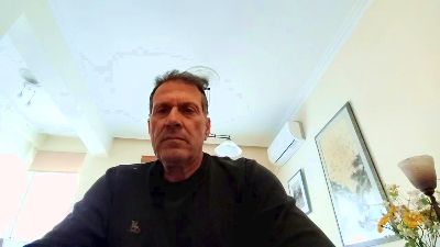 makis89 live cam on Cam4