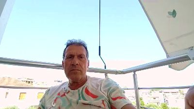 makis89 live cam on Cam4
