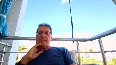 makis89 live cam on Cam4