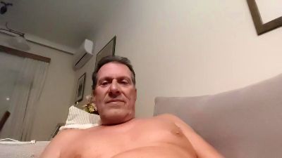 makis89 live cam on Cam4