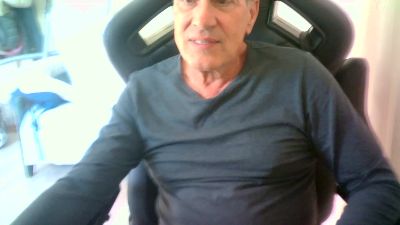 makis89 live cam on Cam4