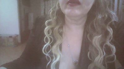 maky74 live cam on Cam4
