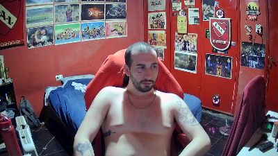 maldit0diabl0 live cam on Cam4