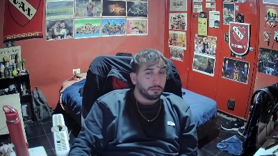 maldit0diabl0 live cam on Cam4