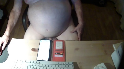 male1943 live cam on Cam4
