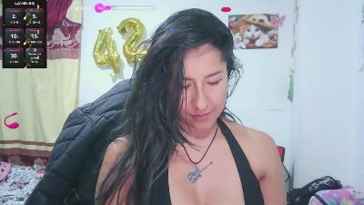 malishka20 live cam on Cam4