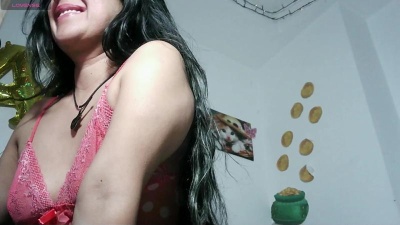 malishka20 live cam on Cam4