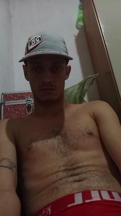 maloka4_hot live cam on Cam4