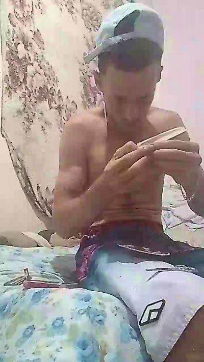 maloka4_hot live cam on Cam4
