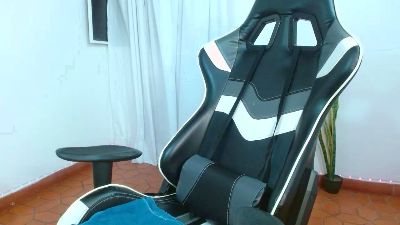 malu_420 live cam on Cam4