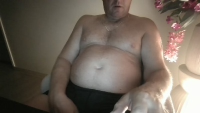 malusdomesticus live cam on Cam4
