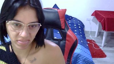 mamadorahotxxx live cam on Cam4