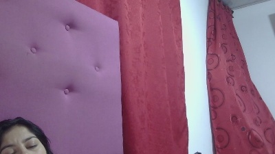 mamadorahotxxx live cam on Cam4