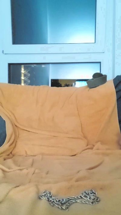 man4uall live cam on Cam4