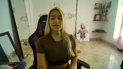 mandy_berry live cam on Cam4