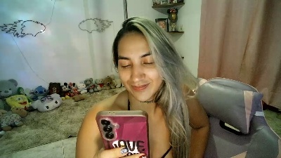mandy_berry live cam on Cam4
