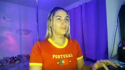 mandy_berry live cam on Cam4