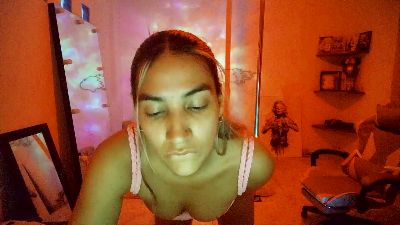 mandy_berry live cam on Cam4