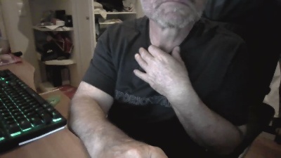 mane5359 live cam on Cam4