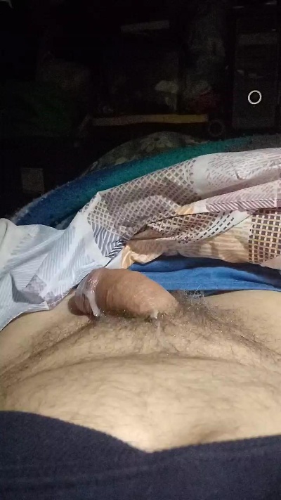 manflet2018 live cam on Cam4