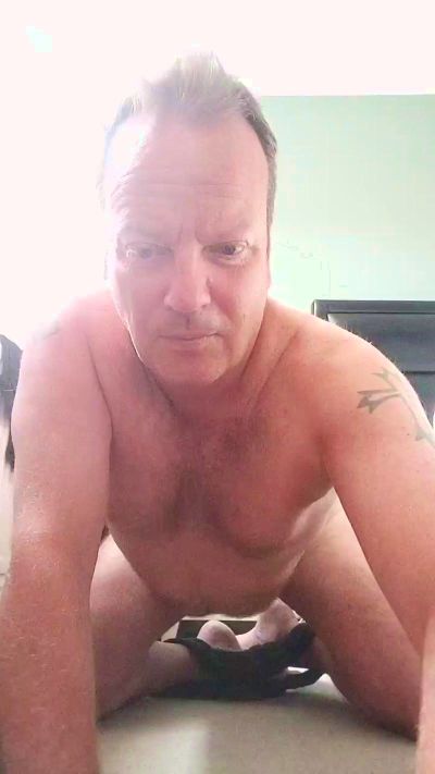 manfrombham3 live cam on Cam4