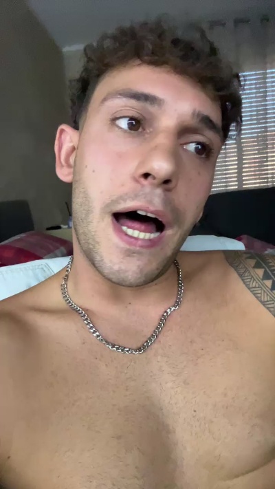 manu2620xxx live cam on Cam4