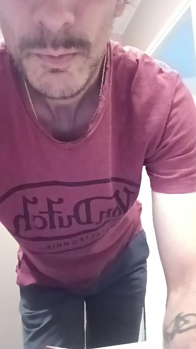 manuel8095 live cam on Cam4