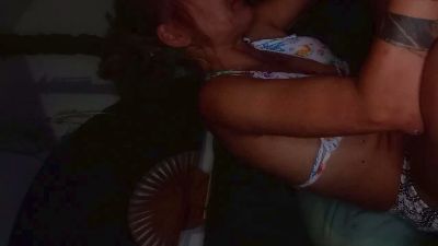 manuella19 live cam on Cam4