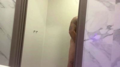 manuelmp87 live cam on Cam4