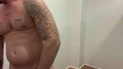 manuelmp87 live cam on Cam4